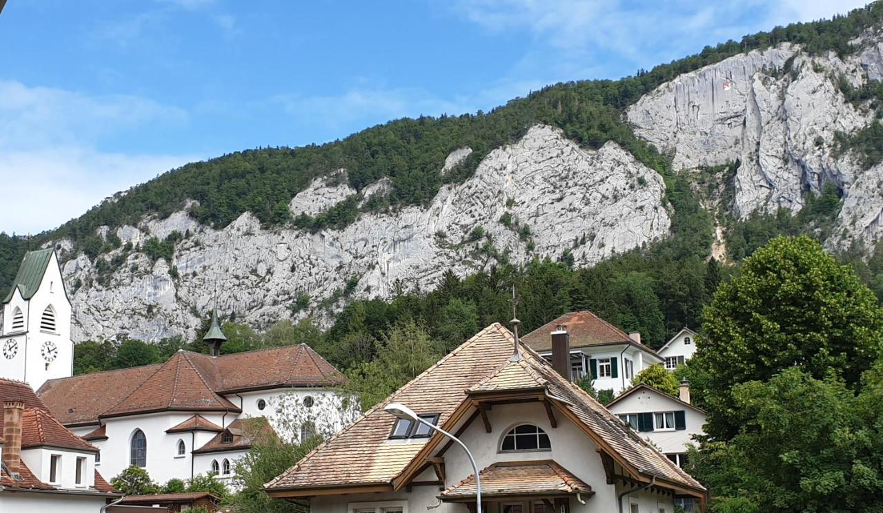 Hotel Gasthof Kreuz Welschenrohr Eksteriør billede