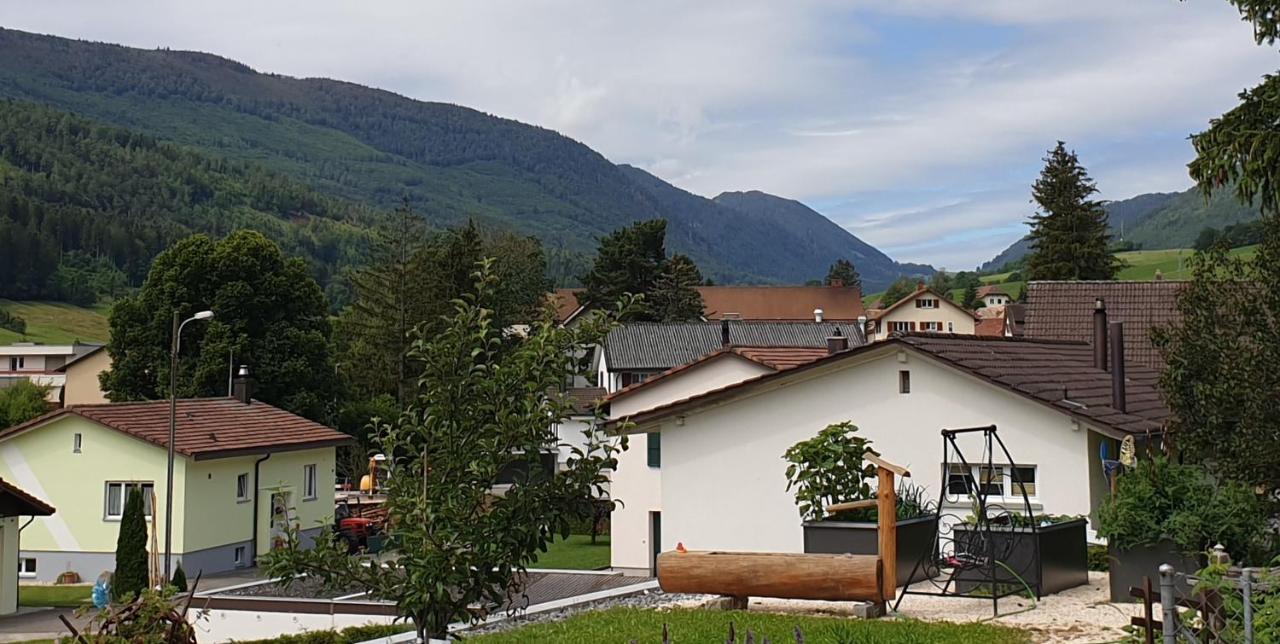 Hotel Gasthof Kreuz Welschenrohr Eksteriør billede